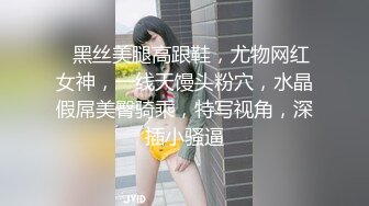 极品太漂亮美女把持不住，一过来就想操，激情暴力输出