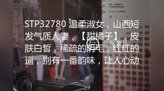 推特60W粉丝网黄潮妹「kitty」露脸性爱私拍吃完晚餐还想吃鸡巴就到厕所解决了应该没让朋友等太久