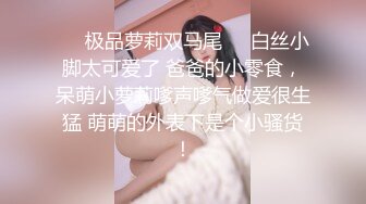 这个舞步是求偶舞吧？大奶妹子顶著粉红巨乳不停「骚动」网友裤裆快撑爆