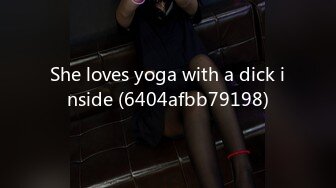 She loves yoga with a dick inside (6404afbb79198)